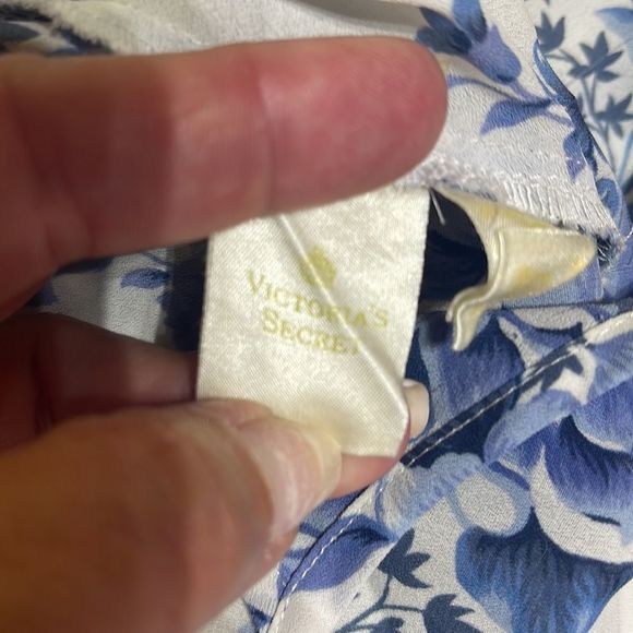 Victoria’s Secret Vintage Gold Label Chiffon Robe & Gown 2-Piece Set Siz… - Picture 16 of 16